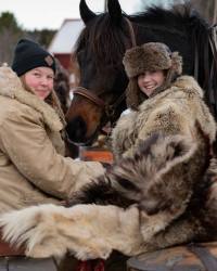 Tre fnissiga__ARG2171_WEBB_Foto AnnaReet Gillblad.jpg