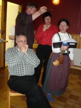 203.jpg